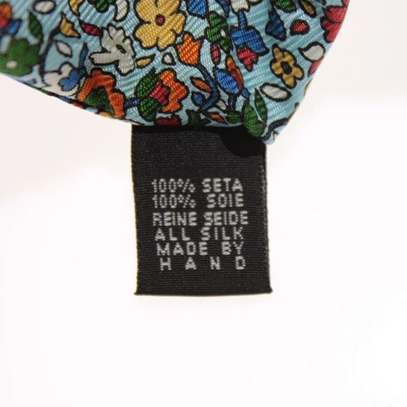 Drake's NWT Neck Tie in Blue / Multicolor Mini Floral Print 100% Silk